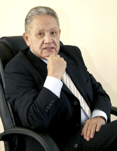 Бухашеев Александр Григорьевич